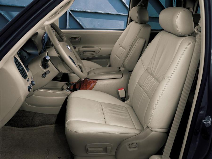  Toyota Tundra Double Cab Limited 2003 года  (фото 7 из 16)